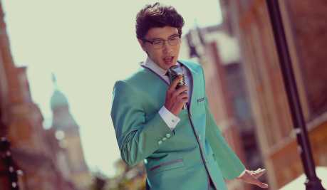 Liza_a_rokatunder_David_Sakurai