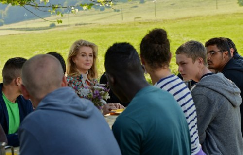 LA TÊTE HAUTE de Emmanielle Bercot LES FILMS DU KIOSQUE