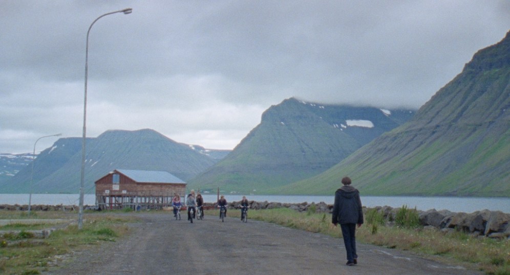 sparrows_feb_stills_1-56-1-1024x554