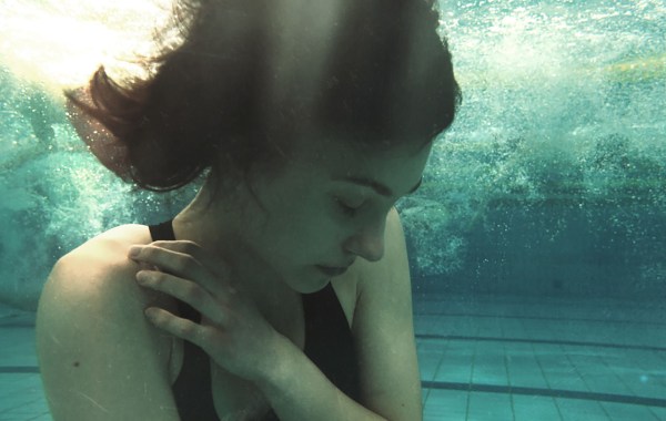 Genezis crítica Insertos