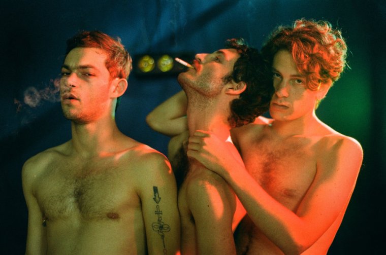 kinfe+heart-critica-insertos-4